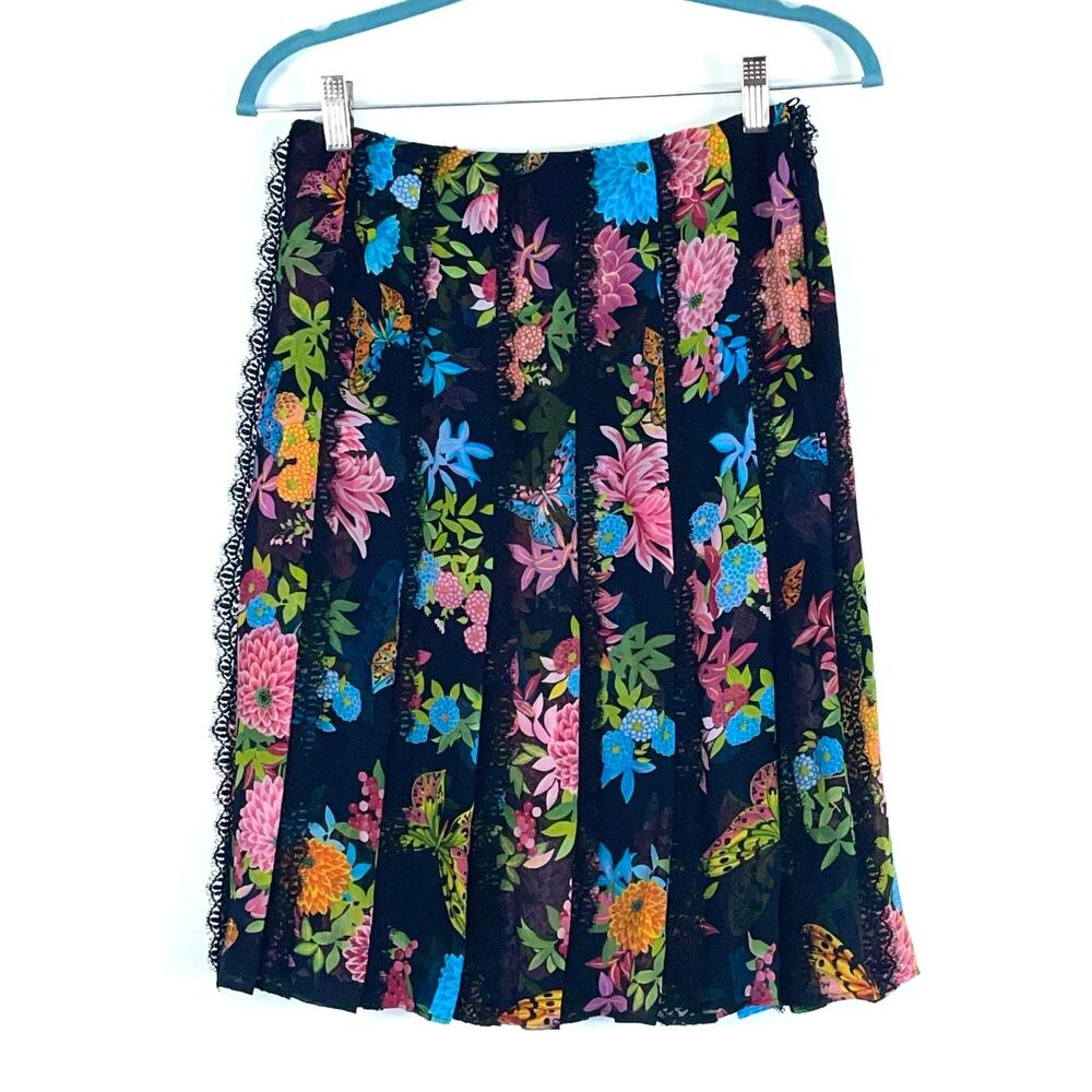 Escada Black Silk Floral Pleated Skirt Lace Accent Size 34 US 4